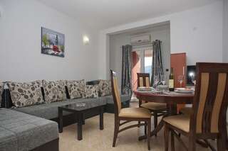 Апартаменты Apartments Gold Будва Апартаменты с 1 спальней и террасой (5 взрослых)-7